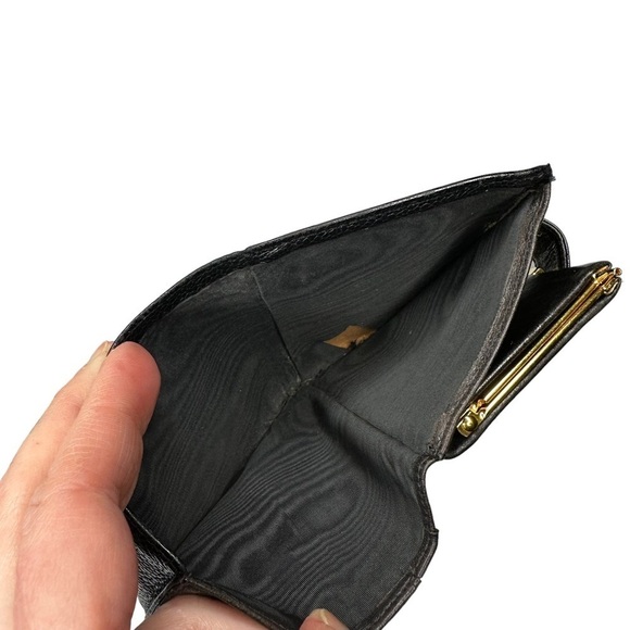 Authentic CHANEL Mini Black Caviar Leather Timeless Kisslock Compact Wallet RARE - Picture 9 of 16